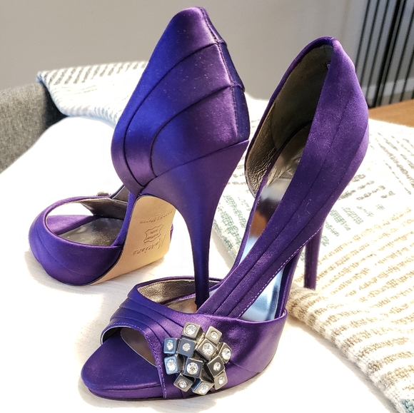 Marciano Guess Heels - Picture 5 of 10